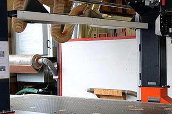 如何應(yīng)用CNC加工銑床，其5軸加工過程是個(gè)什么工作狀態(tài)